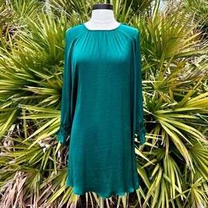 Old Navy Green Tunic Mini Dress Size M Satiny Cold Shoulder Elastic Wrist Blouse